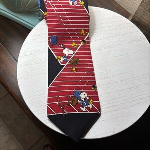 Red Snoopy Football Tie